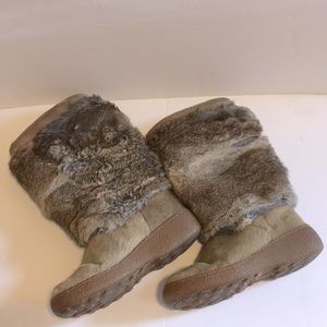 Oscar fur boots